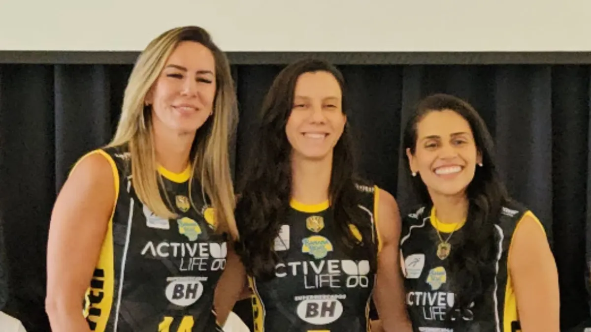 Gravidez e permanência: levantadora Macris é confirmada no elenco do Praia Clube para a temporada 2026/27