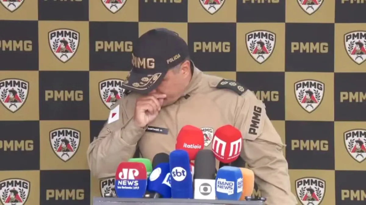 Coronel se emociona ao detalhar queda de aeronave da PM que vitimou três militares em Minas Gerais